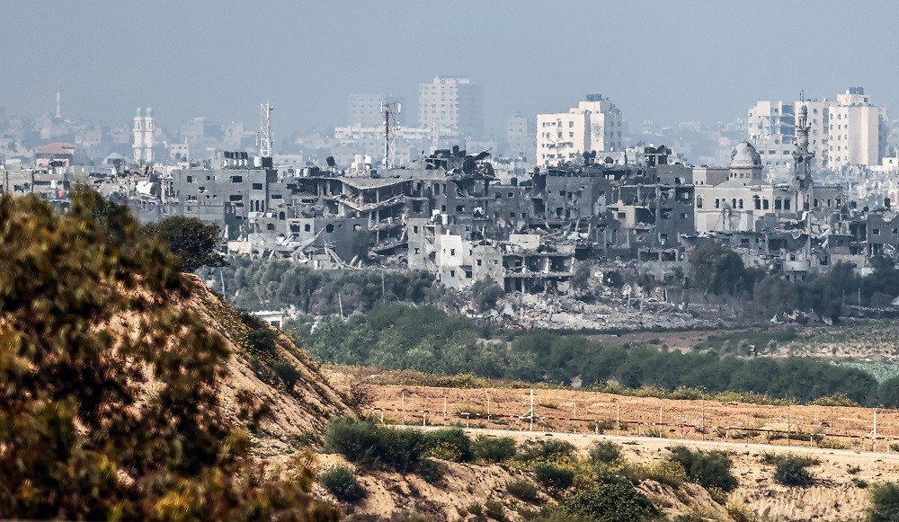 Ισραήλ: οι πρώτες εικόνες των ομήρων που απελευθέρωσε η Χαμάς τη Δευτέρα