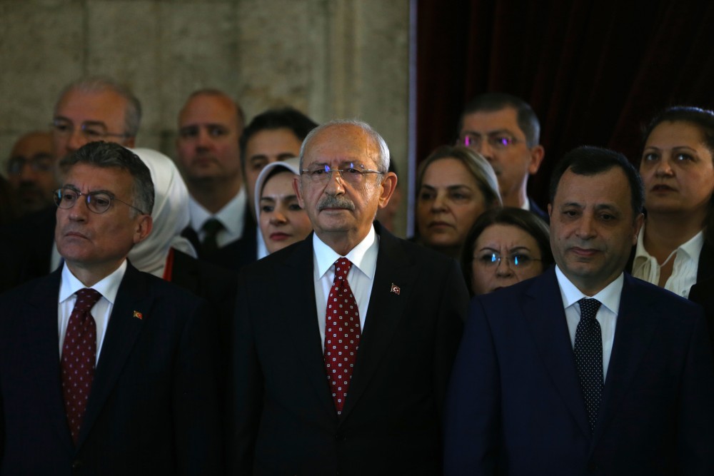 Τουρκία: ήττα Κεμάλ Κιλιτσντάρογλου στις εσωκομματικές εκλογές του Ρεπουμπλικανικού Λαϊκού Κόμματος (CHP)