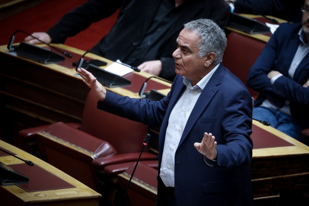 Σκουρλέτης: «Κεντροδεξιό λαϊκιστικό μόρφωμα ο ΣΥΡΙΖΑ»