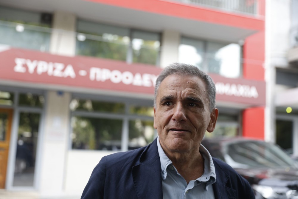 Στην έξοδο του ΣΥΡΙΖΑ ο Τσακαλώτος: «Δύσκολο να υπάρξει περηφάνια σ&#x27; αυτό το κόμμα»