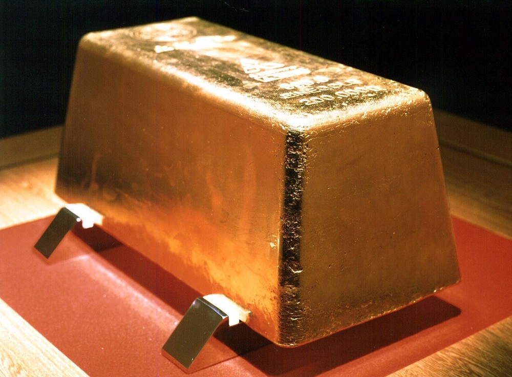 Iστορικό ρεκόρ για την τιμή του χρυσού - Ξεπέρασε τα 2.100 δολάρια ανά ουγγιά