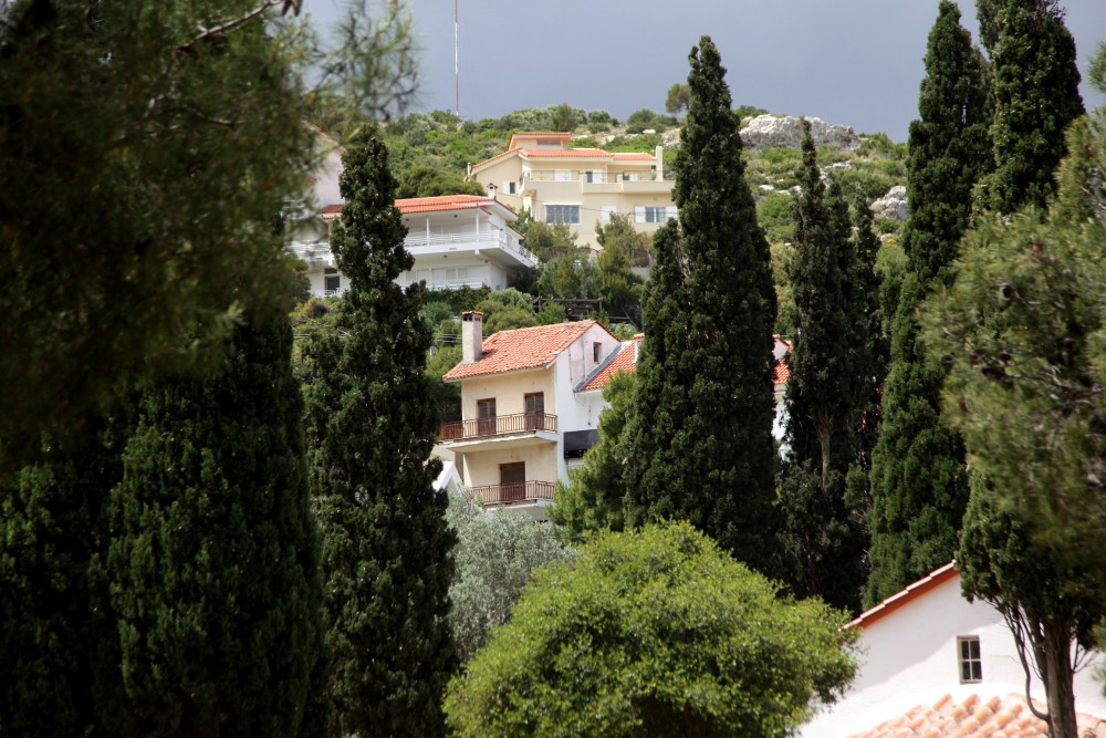 Πόλος έλξης ευρωπαϊκών κεφαλαίων η Ελλάδα για αγορές εξοχικών κατοικιών