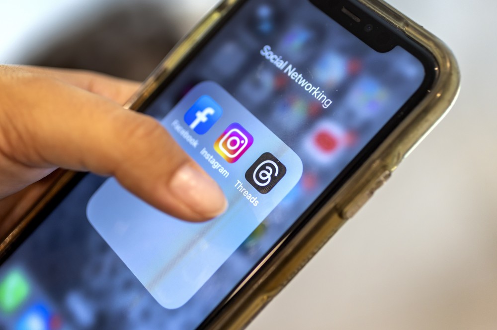 «Έπεσε» η Meta: αδύνατη η σύνδεση σε Facebook και messenger - Προβλήματα και στο instagram