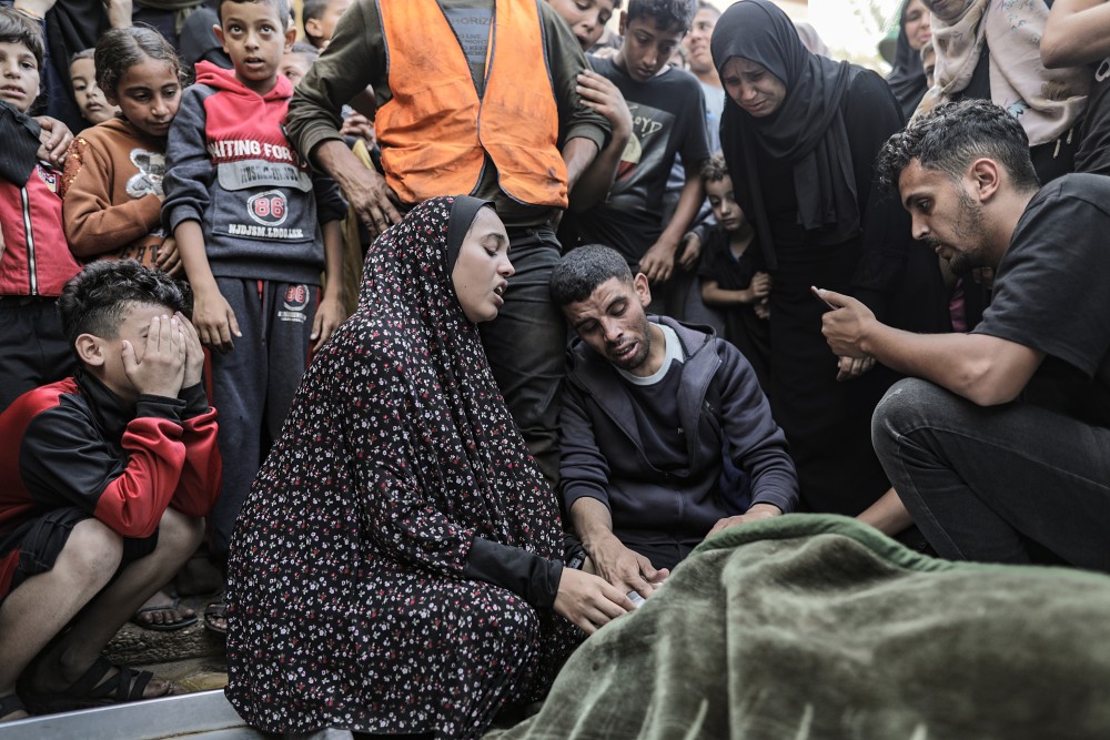 Γάζα: χιλιάδες Παλαιστίνιοι παγιδευμένοι γύρω από το νοσοκομείο Ας Σίφα