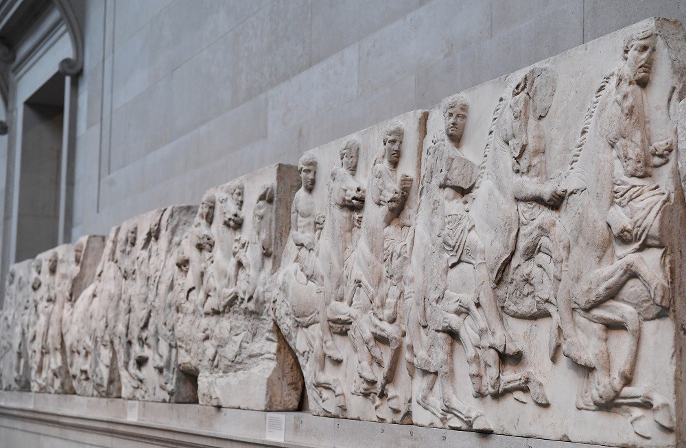 Μενδώνη στον Guardian: Η Ελλάδα θα καλύψει το κενό στο Βρετανικό Μουσείο, αν επιστρέψουν τα Γλυπτά