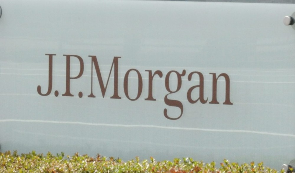 Ψήφος εμπιστοσύνης της JP Morgan στα ελληνικά ομόλογα