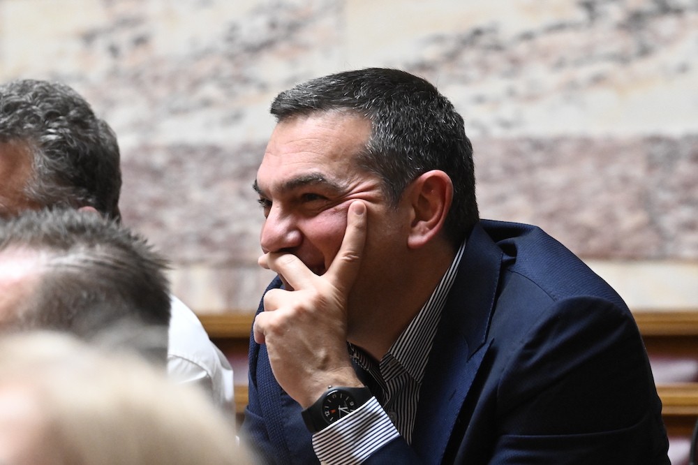 Αλέξης Τσίπρας: «παρών» με χαμόγελα στη συνεδρίαση της ΚΟ του ΣΥΡΙΖΑ