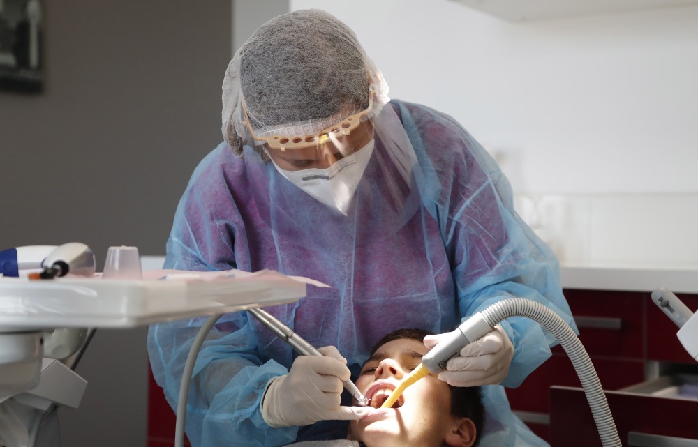 Dentist Pass: μέχρι τα μεσάνυχτα της Παρασκευής οι αιτήσεις