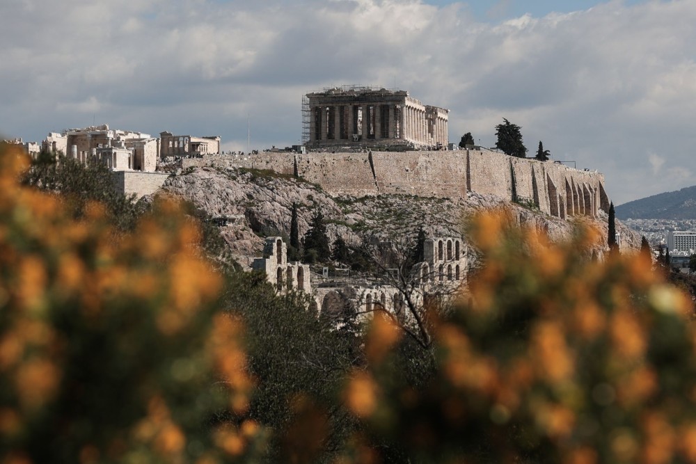 ΔΝΤ: σημαντική βελτίωση των προοπτικών της ελληνικής οικονομίας - Ανάπτυξη 2,1% το 2024