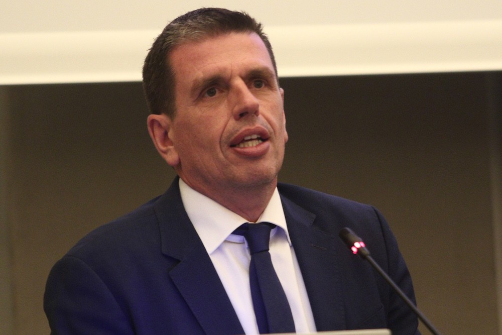 Δημήτρης Καιρίδης: παρουσίασε την ελληνική μεταναστευτική πολιτική σε πρεσβευτές κρατών-μελών της ΕΕ