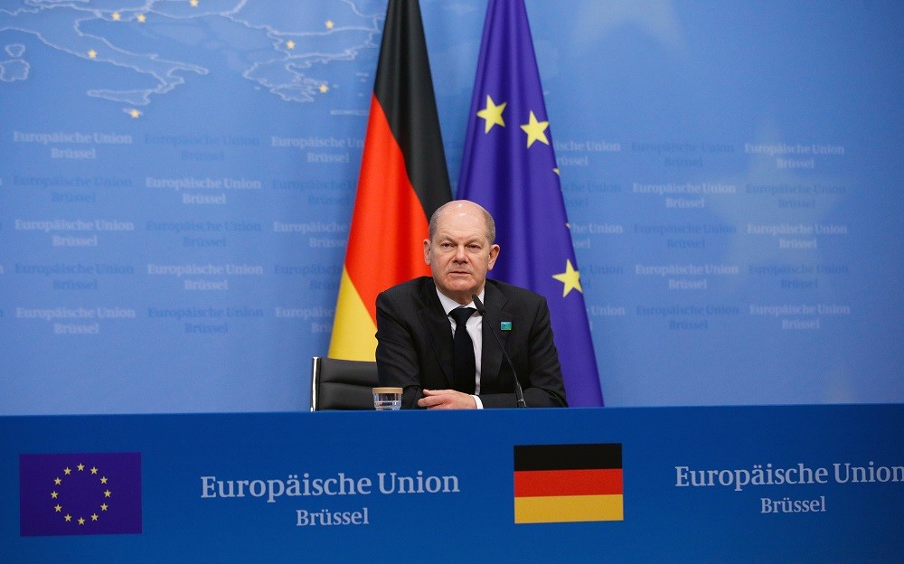 Γερμανία - Σολτς: αισιόδοξος για τις διαπραγματεύσεις για τον προϋπολογισμό του 2024