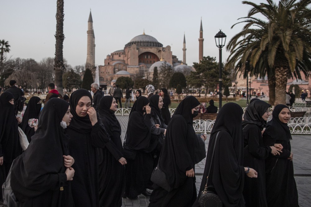 Τουρκία:   με εισιτήριο των 25 ευρώ η είσοδο  των τουριστών στην Αγία Σοφία