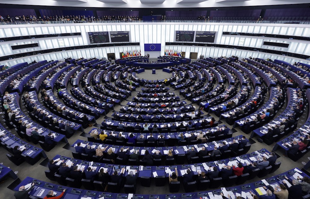 Ταχεία έρευνα για την ανάμειξη ξένων χωρών στο ευρωκοινοβούλιο ζητούν οι Πράσινοι