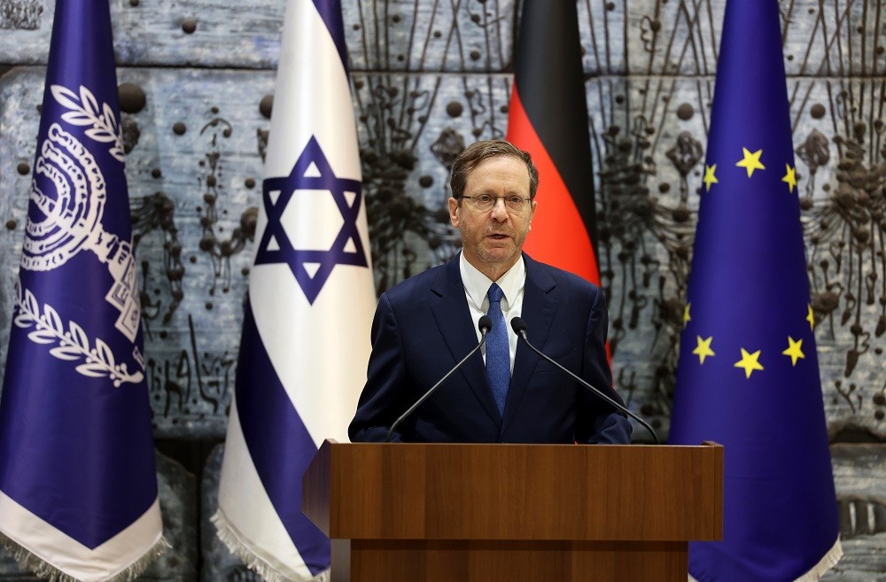 Νταβός: αντικείμενο ποινικών καταγγελιών ο Ισραηλινός πρόεδρος