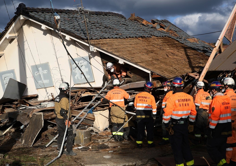 Σεισμός στην Ιαπωνία: μάχη με τον χρόνο δίνουν οι διασώστες - Τουλάχιστον 84 νεκροί