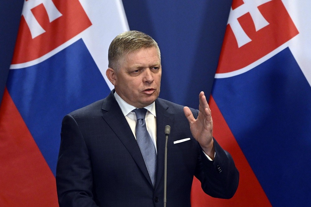 Σλοβακία: ο πρωθυπουργός αμφισβητεί ότι γίνεται πόλεμος στην Ουκρανία