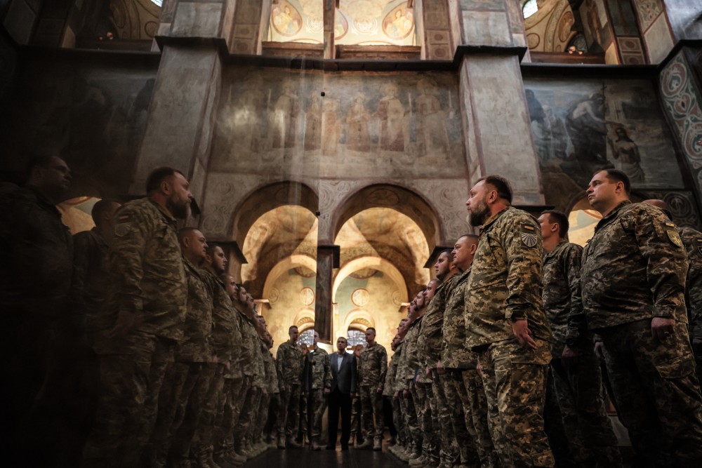 Ουκρανία: στο μέτωπο ο νέος αρχηγός των ενόπλων δυνάμεων - «Εξαιρετικά περίπλοκη» κατάσταση