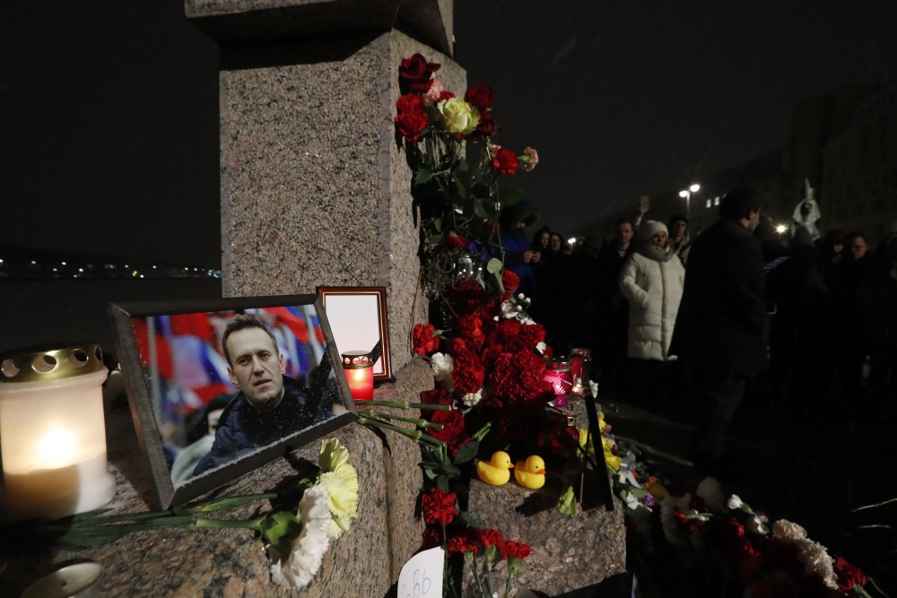 Θάνατος Ναβάλνι: δεν επιτρέπουν στην οικογένειά του την πρόσβαση στη σορό