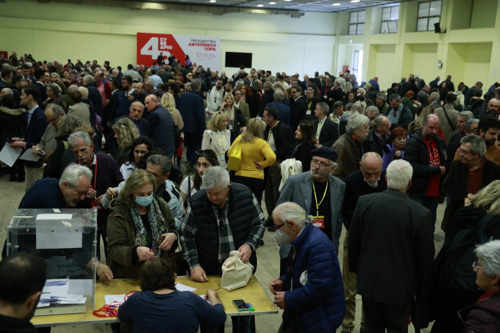 Καταρρέουν με θόρυβο στον ΣΥΡΙΖΑ: ξεκατινιάσματα, απειλές και προειδοποιήσεις