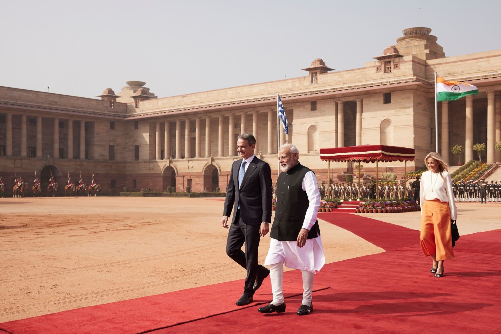 Στο Νέο Δελχί ο πρωθυπουργός: «H στρατηγική σχέση Ελλάδας-Ινδίας έχει ιδιαίτερη σημασία»