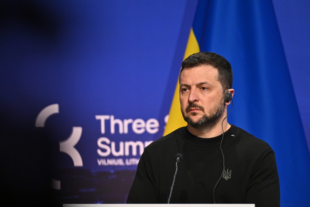 Ουκρανία: ο Ζελένσκι απέπεμψε τον επικεφαλής της Κρατικής Φρουράς