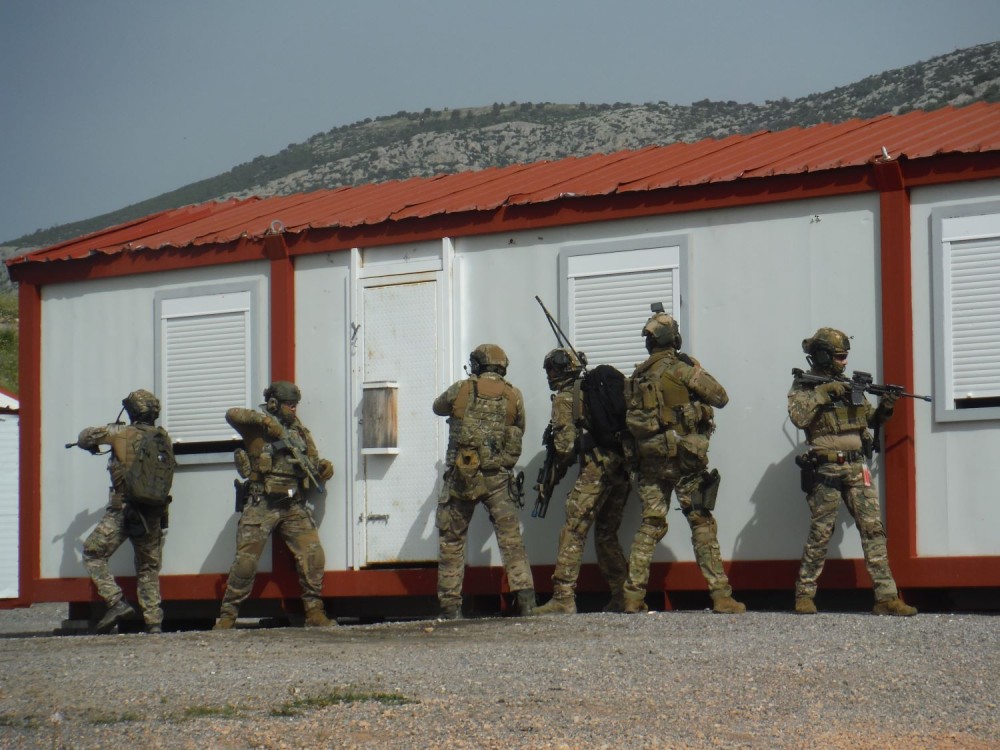 Ένοπλες Δυνάμεις: διμερής συνεκπαίδευση Ελλάδας - Ηνωμένου Βασιλείου