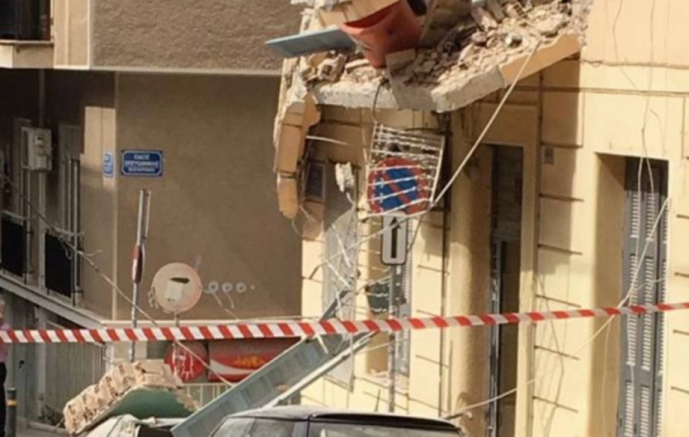 Προφυλακιστέος ο εργολάβος για την κατάρρευση τμήματος διώροφου κτηρίου στο Πασαλιμάνι