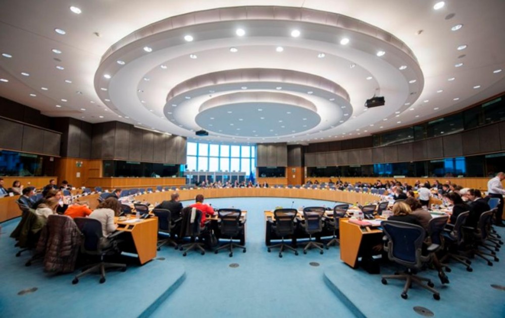 Πώς λειτουργεί το Ευρωκοινοβούλιο: οι έδρες, οι πολιτικές ομάδες, οι επιτροπές, το νομοθετικό έργο