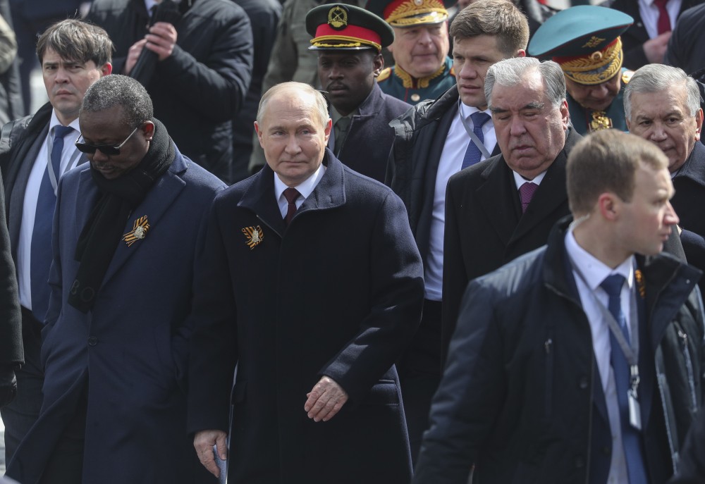 Νέες απειλές Πούτιν: «Είμαστε πάντοτε σε κατάσταση ετοιμότητας μάχης»