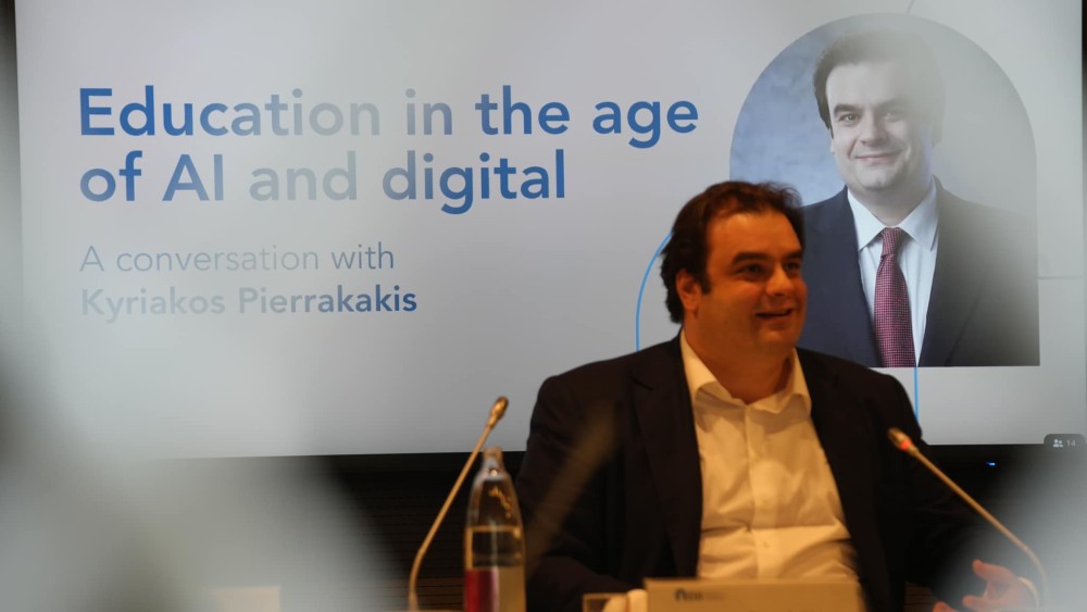 Στη Φλωρεντία ο Πιερρακάκης για την εκπαίδευση στην εποχή της Τεχνητής Νοημοσύνης και της ψηφιοποίησης