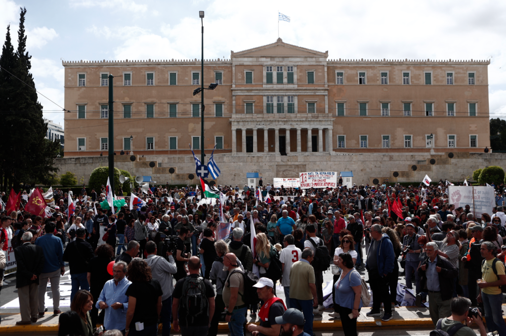 Εργατική Πρωτομαγιά: συγκεντρώσεις της ΑΔΕΔΥ και του ΠΑΜΕ στο κέντρο της Αθήνας