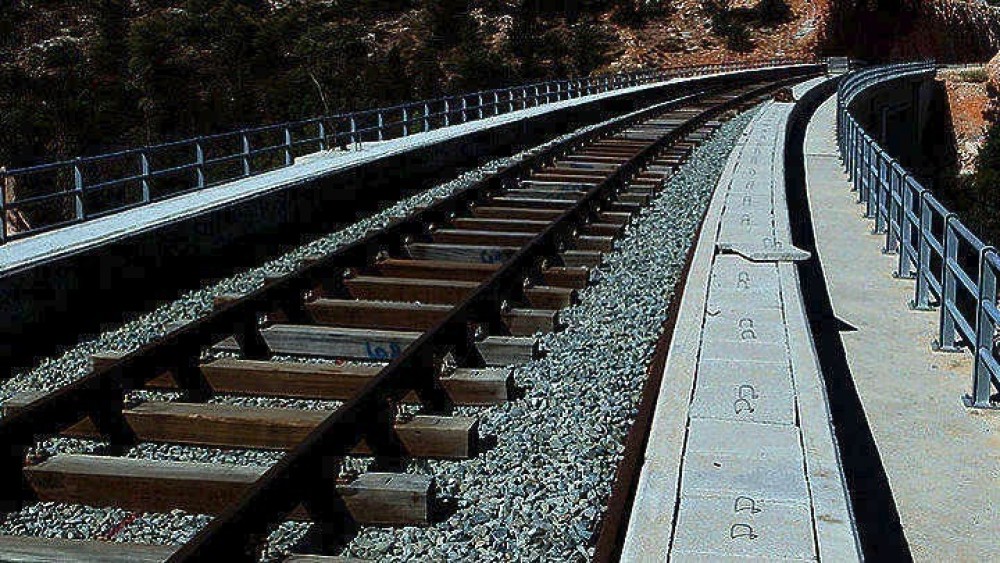 Θεσσαλία, σιδηροδρομικό δίκτυο: 463 εκατ. ευρώ το κόστος της πλήρους αποκατάστασης