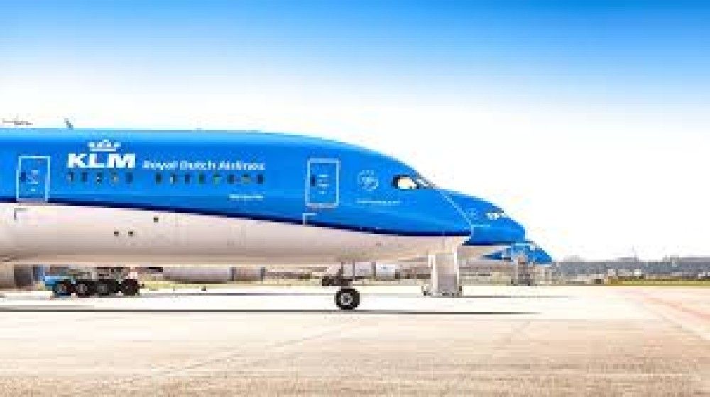 Ολλανδία: Boeing 777 της KLM επέστρεψε στο Άμστερνταμ έπειτα από τεχνικό πρόβλημα