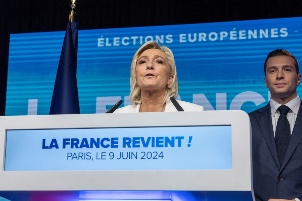 Γαλλία: πρώτη δημοσκόπηση - Στις 265 έδρες από τις 88 που έχει σήμερα η Λεπέν