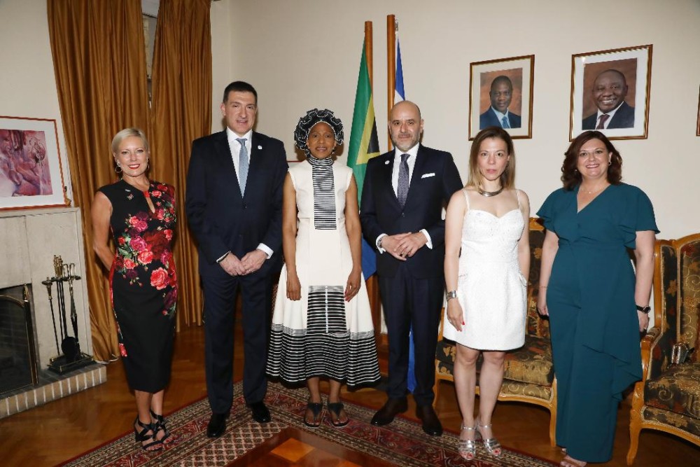 Η Διεθνής Ένωση Βιομηχανίας Καυσίμων Nαυτιλίας  παρέθεσε δεξίωση στην πρεσβεία Ν. Αφρικής