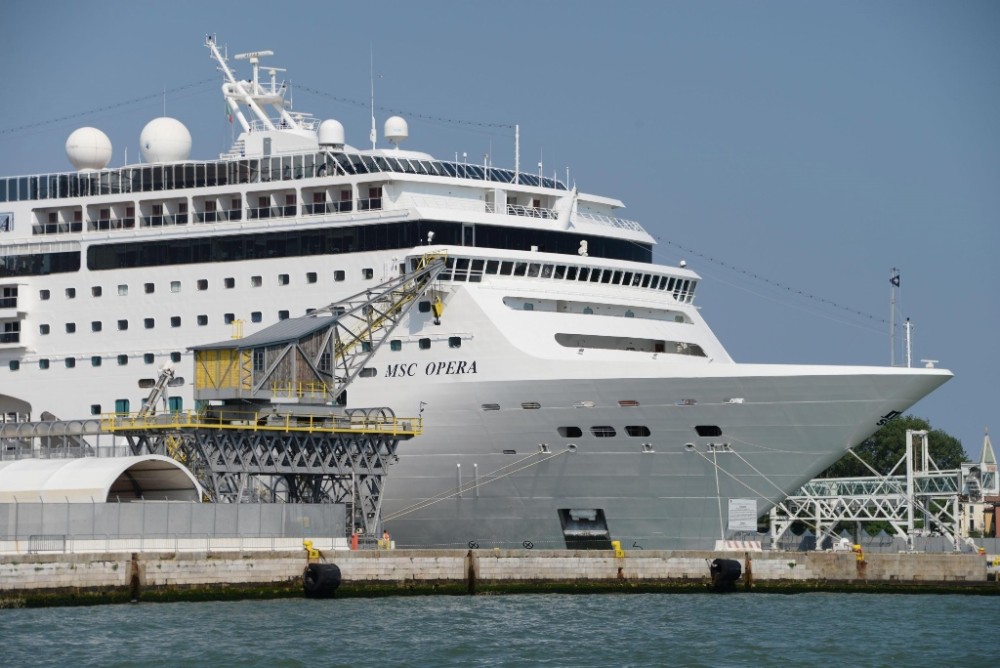 Κορωνοϊός στην Ισπανία: Κλειστά λιμάνια για κρουαζιερόπλοια