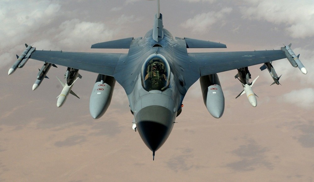 Τουρκικά F-16 πραγματοποίησαν υπερπτήσεις πάνω από το Αγαθονήσι