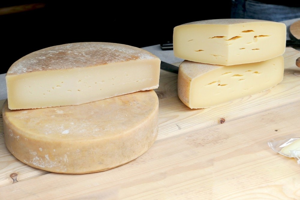 Προσοχή: Ο ΕΦΕΤ ανακαλεί φυτικό υποκατάστατο τυριού