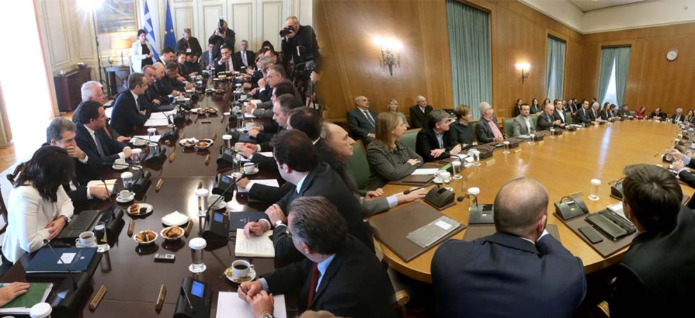 Μεγάλη δημοσκόπηση: Υπουργοί ΝΔ  vs υπουργοί ΣΥΡΙΖΑ