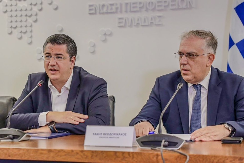 Θεοδωρικάκος: Συνδρομή των Περιφερειών στη μάχη ενάντια στην ακρίβεια