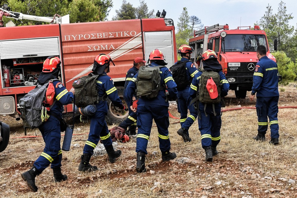 Πυρκαγιά σε αποθήκη λιπασμάτων στο Κάτω Σούλι Μαραθώνα