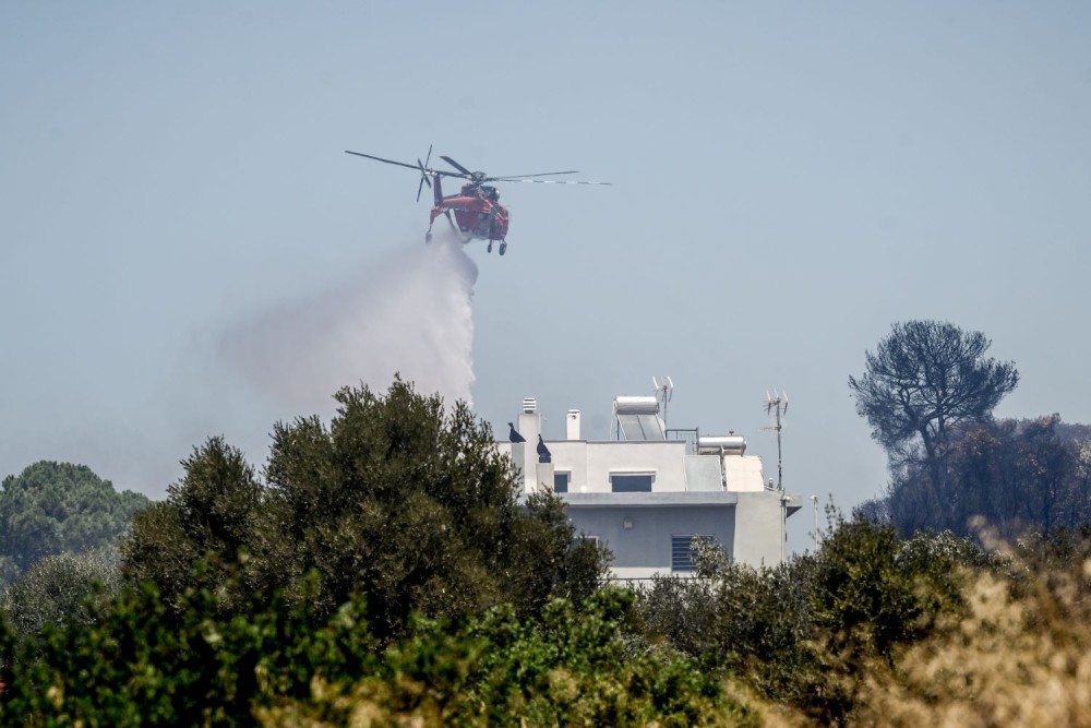 Πυροσβεστική: 35 φωτιές το τελευταίο 24ωρο - Παραμένουν ενεργές οι τέσσερις