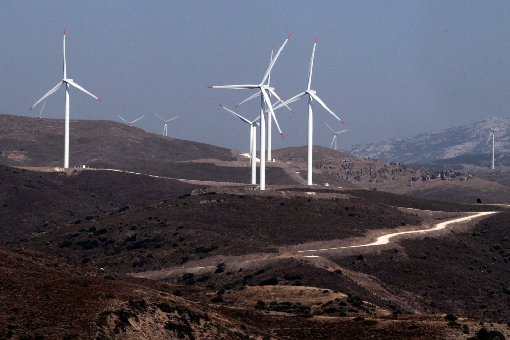 Βουλευτής του ΚΚΕ προβλέπει φωτιά στην Ευρυτανία... λόγω ανεμογεννητριών