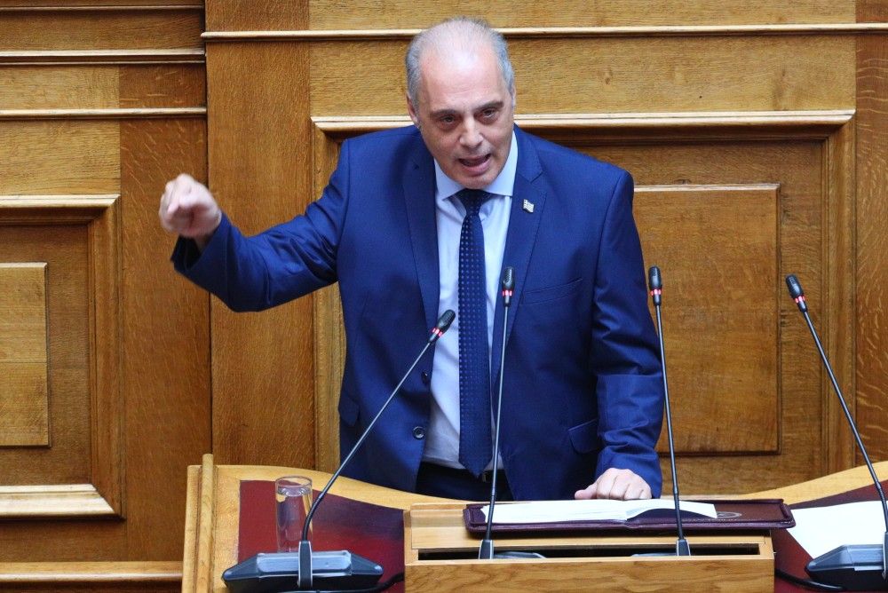 Ο Βελόπουλος καλεί τον Μασκ να μιλήσουν για… Δημοκρατία