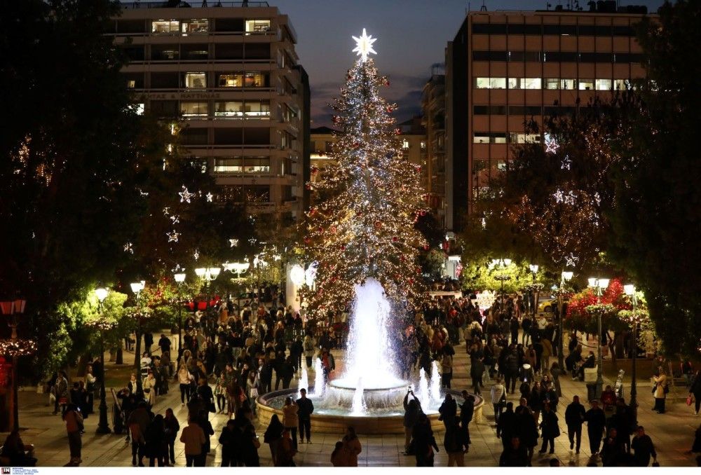 Πότε ξεκινάει το εορταστικό ωράριο των καταστημάτων για Χριστούγεννα και Πρωτοχρονιά