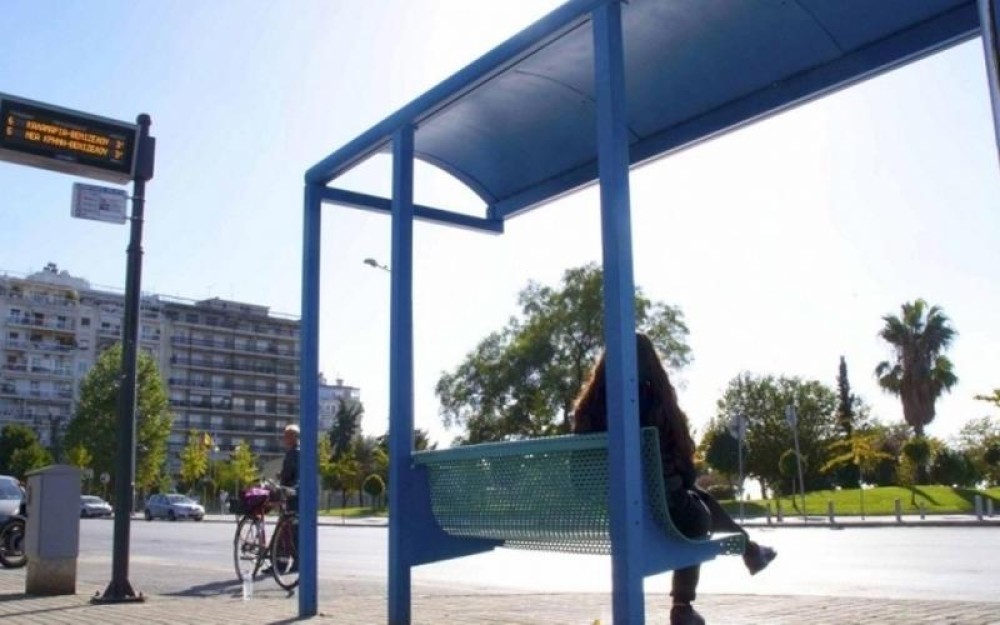 Θεσσαλονίκη: Η πρώτη «έξυπνη στάση» με φωτοβολταϊκά τρίτης γενιάς