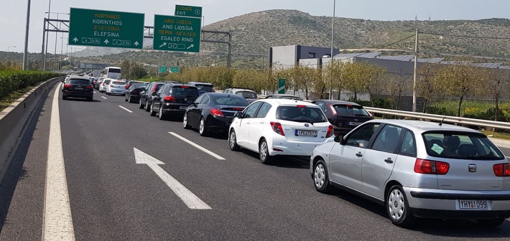 Αυξήθηκε ο αριθμός των ασφαλισμένων οχημάτων στην Ελλάδα