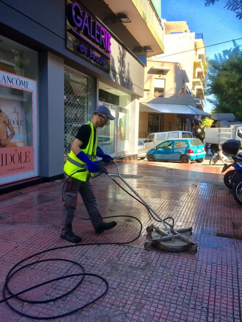 Κυριακάτικη δράση καθαριότητας του Δήμου Αθηναίων στα Σεπόλια