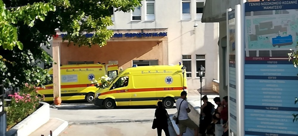 Κοζάνη: Το νέο ιατρικό ανακοινωθέν για τους τρεις τραυματίες από την επίθεση με τσεκούρι