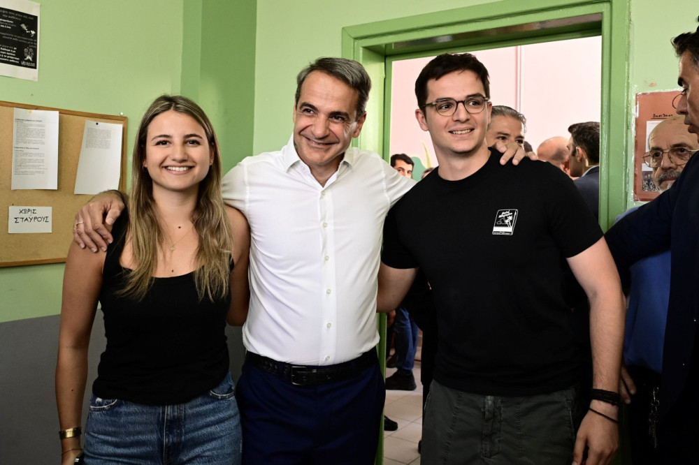 Μητσοτάκης: η τρυφερή ανάρτηση για τα 27α γενέθλια του γιου του, Κωνσταντίνου